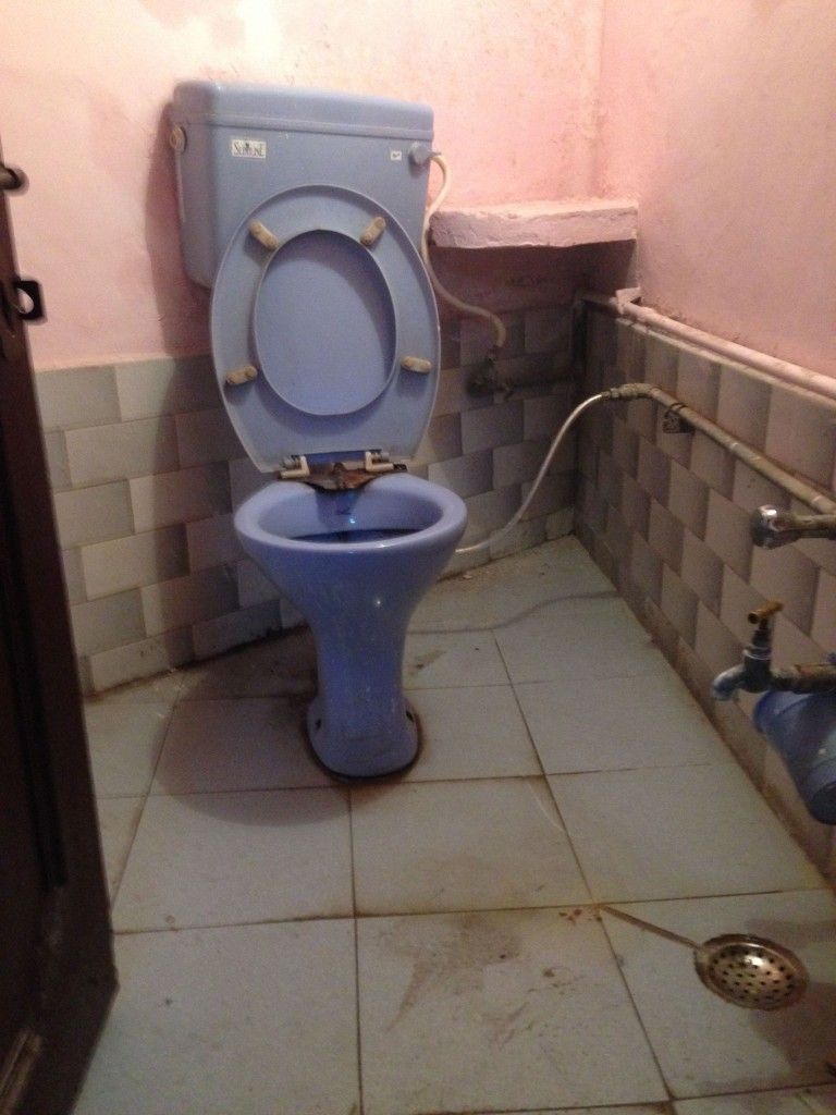 toilet 768x1024